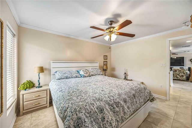 816 S GONDOLA DRIVE, Venice, FL 34293