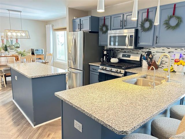 3110 Arbutus Street, Commerce Twp, MI 48382