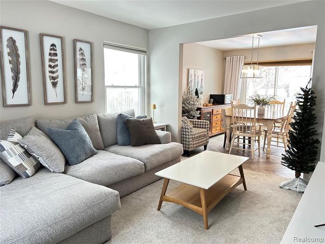 3110 Arbutus Street, Commerce Twp, MI 48382