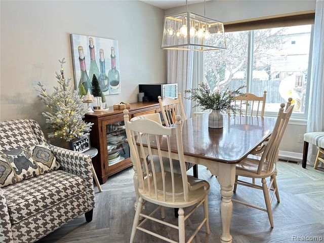 3110 Arbutus Street, Commerce Twp, MI 48382