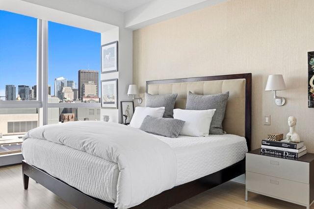 110 Stuart St 17D, Boston, MA 02116