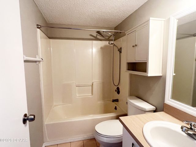 3100 Ocean Shore Blvd Apt 405, Ormond Beach, FL 32176