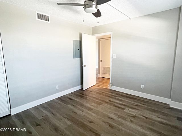 3100 Ocean Shore Blvd Apt 405, Ormond Beach, FL 32176