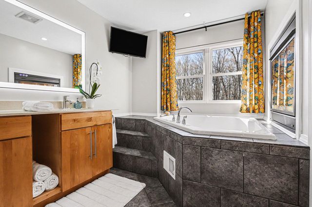 7439 E AB Avenue, Richland Twp, MI 49083