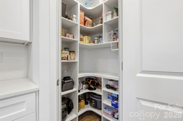 517 Sandy Avenue, Charlotte, NC 28213