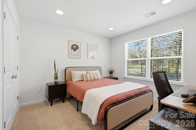 517 Sandy Avenue, Charlotte, NC 28213