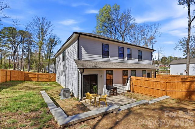 517 Sandy Avenue, Charlotte, NC 28213