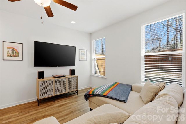 517 Sandy Avenue, Charlotte, NC 28213