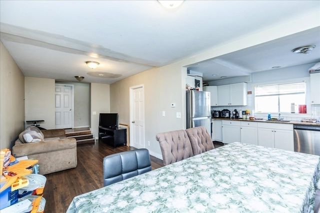 42-44 Columbia St, Malden, MA 02148