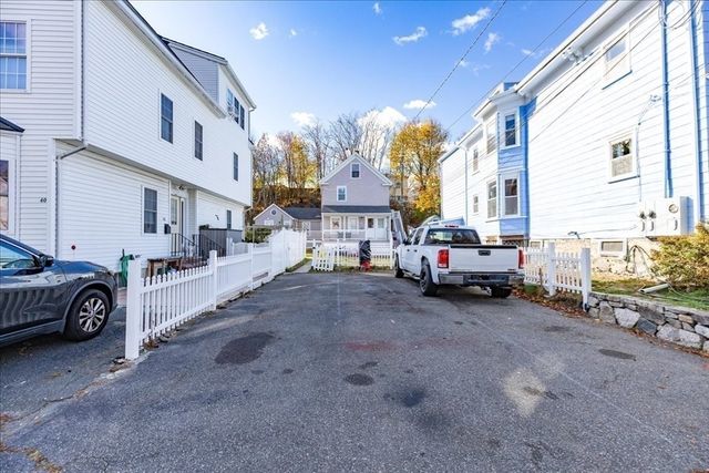 42-44 Columbia St, Malden, MA 02148