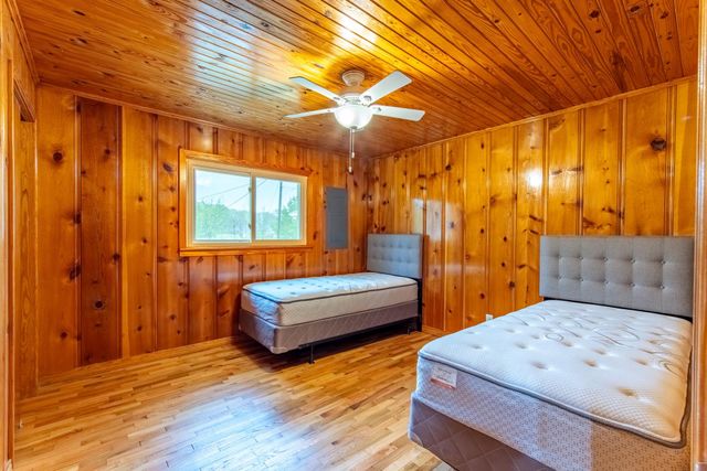 370 BOWEN DR, Savannah, TN 38372