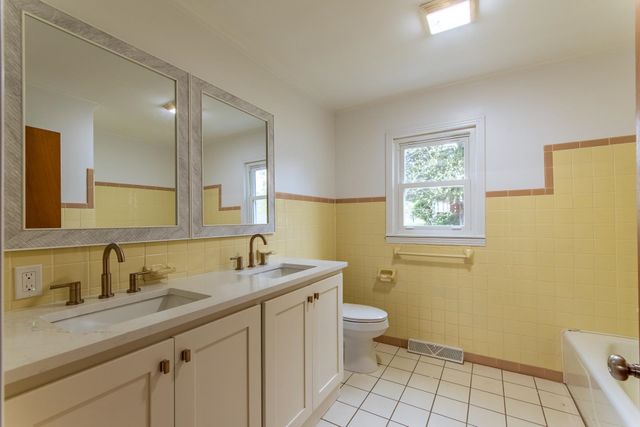 370 BOWEN DR, Savannah, TN 38372