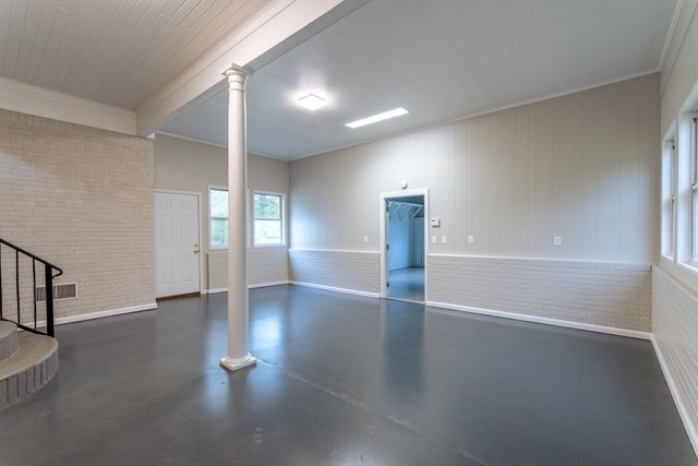 370 BOWEN DR, Savannah, TN 38372