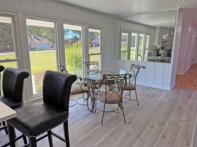 370 BOWEN DR, Savannah, TN 38372