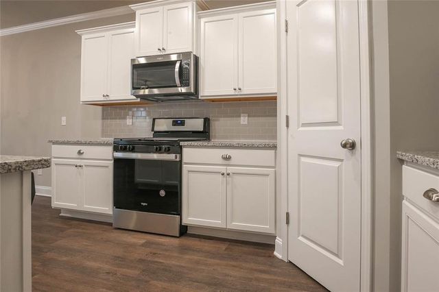2663 Morgan Creek Drive, Buford, GA 30519