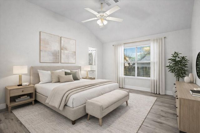 158 Oak River DR, Cedar Creek, TX 78612