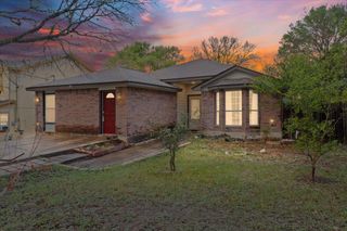 158 Oak River DR, Cedar Creek, TX 78612