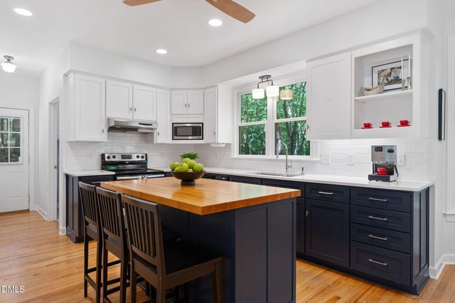 100 Basswood Court, Chapel Hill, NC 27514