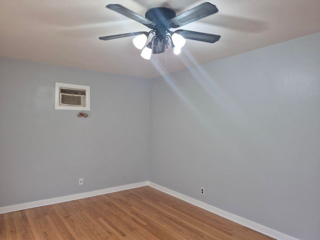 3809 W 11th Avenue, Gary, IN 46404