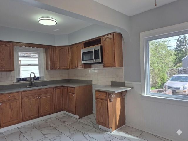 3809 W 11th Avenue, Gary, IN 46404