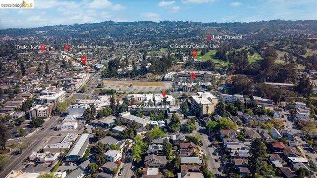 250 Whitmore St 304, Oakland, CA 94611