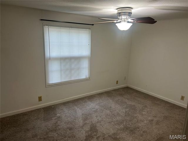 6185 Summerset Drive, House Springs, MO 63051