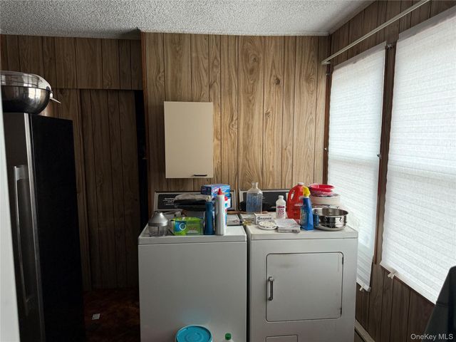 89 Manor Drive, Shirley, NY 11967