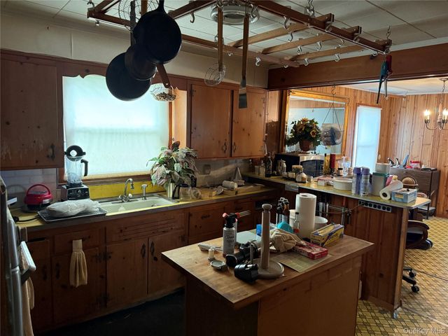 89 Manor Drive, Shirley, NY 11967