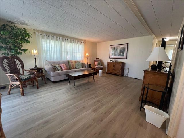 1500 COUNTY ROAD 1 95, Dunedin, FL 34698