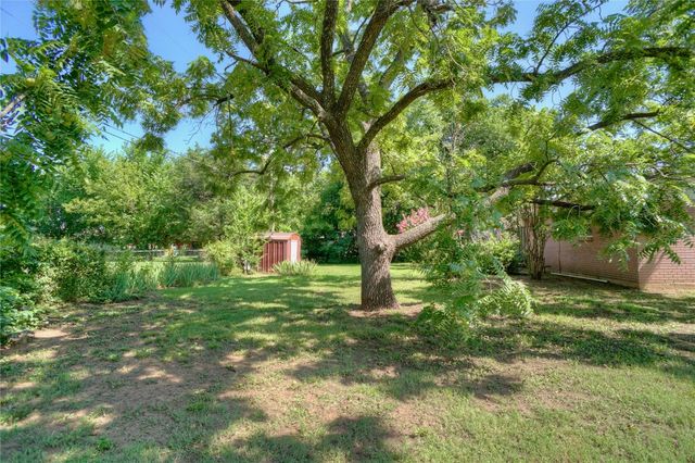 4322 Sunnylane Place, Del City, OK 73115