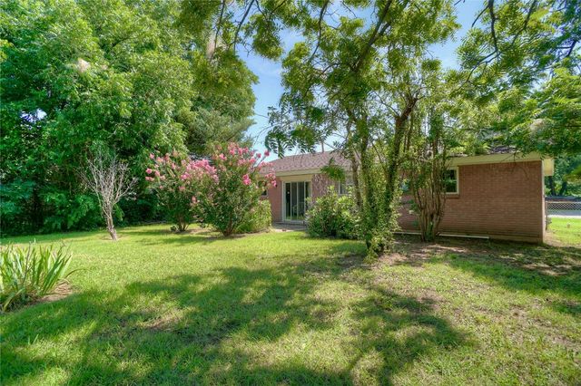 4322 Sunnylane Place, Del City, OK 73115