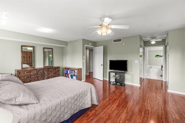12560 Majesty Circle 401, Boynton Beach, FL 33437