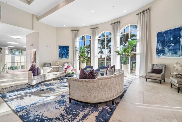 12560 Majesty Circle 401, Boynton Beach, FL 33437