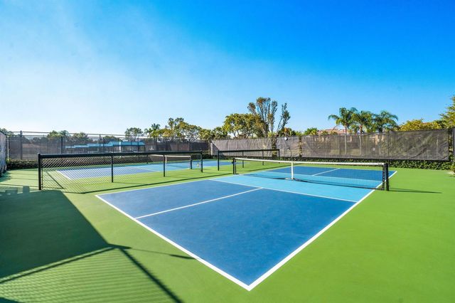 12560 Majesty Circle 401, Boynton Beach, FL 33437