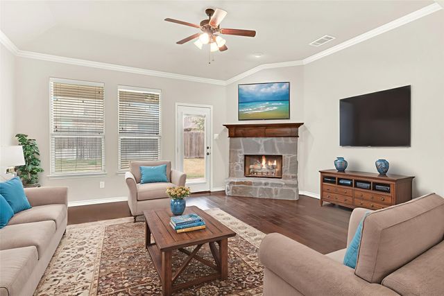 6013 Warmouth Drive, Fort Worth, TX 76179