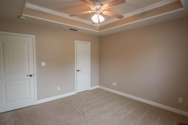 2073 Yasmeen Cir, Flint, TX 75762