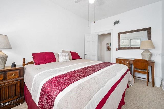 918 N WILD OLIVE AVENUE, Daytona Beach, FL 32118