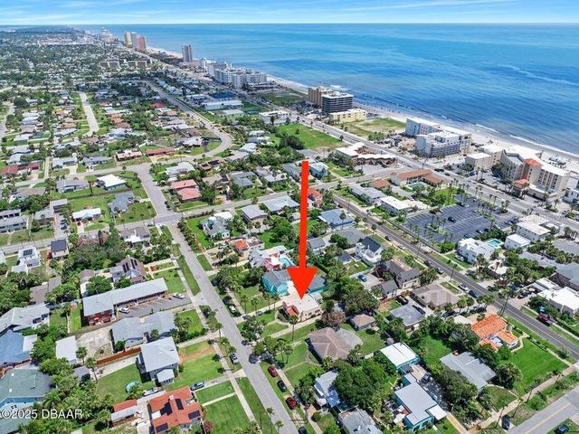 918 N WILD OLIVE AVENUE, Daytona Beach, FL 32118