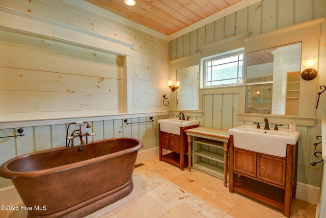 2333 New River Inlet Road, Sneads Ferry, NC 28460