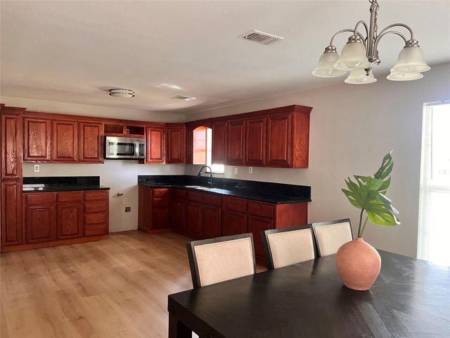 1010 Aurelia Lane, Rosenberg, TX 77471