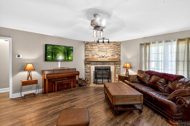 5883 N I-20 Service Rd. E., Marshall, TX 75672