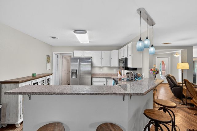 5883 N I-20 Service Rd. E., Marshall, TX 75672