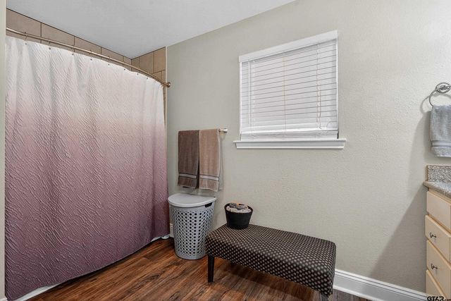 5883 N I-20 Service Rd. E., Marshall, TX 75672