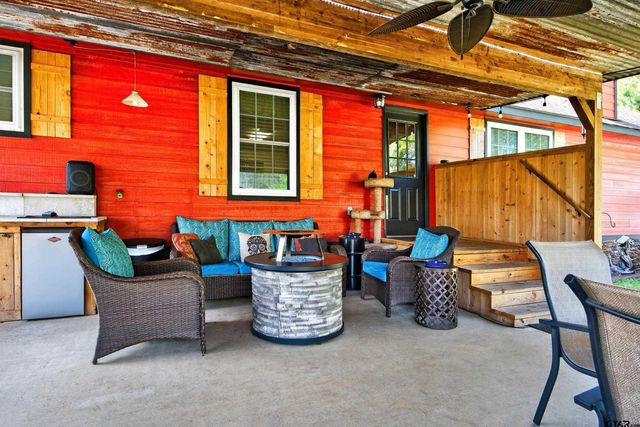 5883 N I-20 Service Rd. E., Marshall, TX 75672