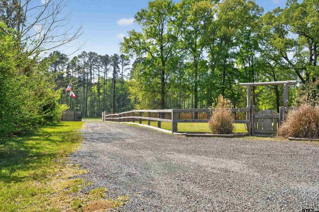 5883 N I-20 Service Rd. E., Marshall, TX 75672