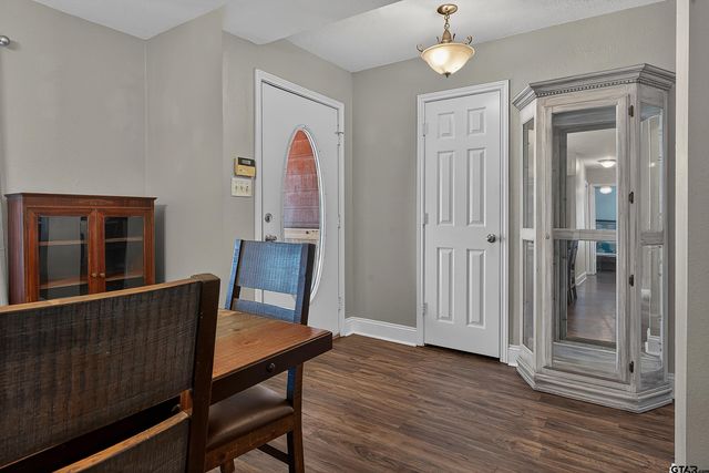 5883 N I-20 Service Rd. E., Marshall, TX 75672