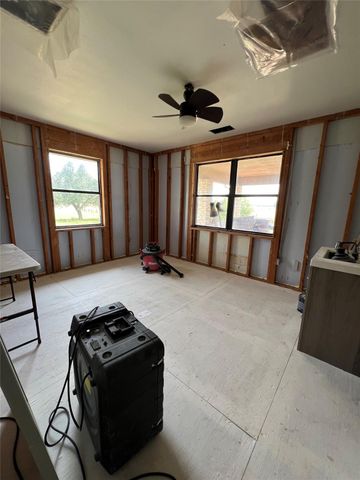 1286 County Road 446, Rockdale, TX 76567