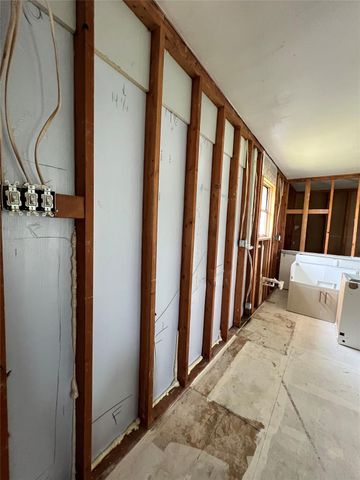 1286 County Road 446, Rockdale, TX 76567