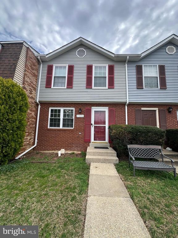 3429 CASTLE HILL DR, Woodbridge, VA 22193