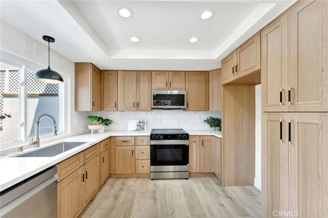 22706 Wood Lake Lane, Lake Forest, CA 92630